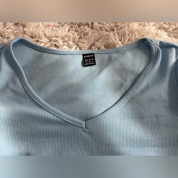 Light Blue Ruched Ribbed Dress - Picture 4 of 7